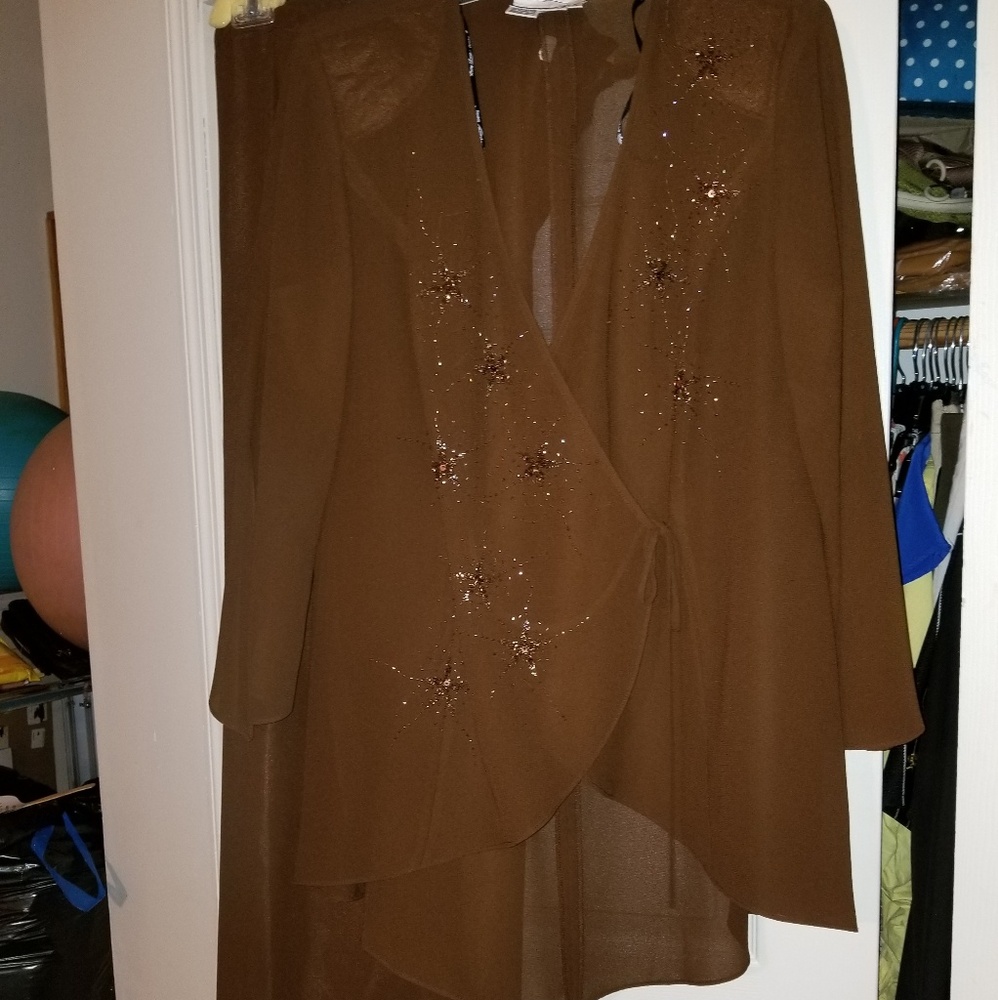 Brown pant suit